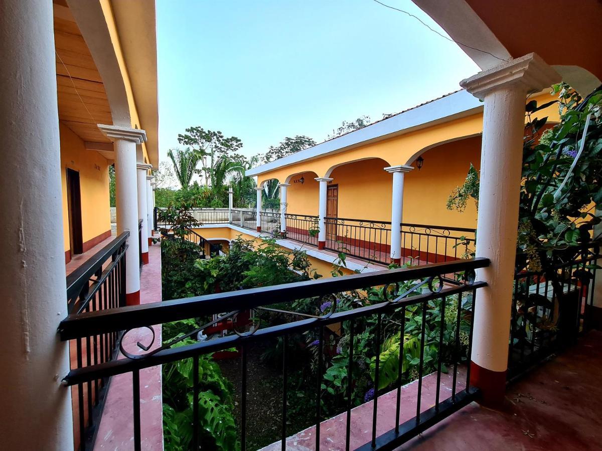 Hotel Villa Santa Elena Chahal Exterior photo